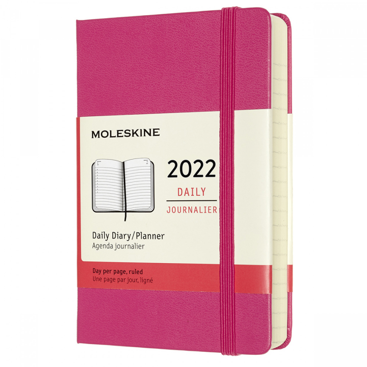 Kalender 2022 Daily Hard Cover Pocket Pink i gruppen Papper & Block / Kalendrar och almanackor / 12-månaderskalendrar hos Pen Store (126718)