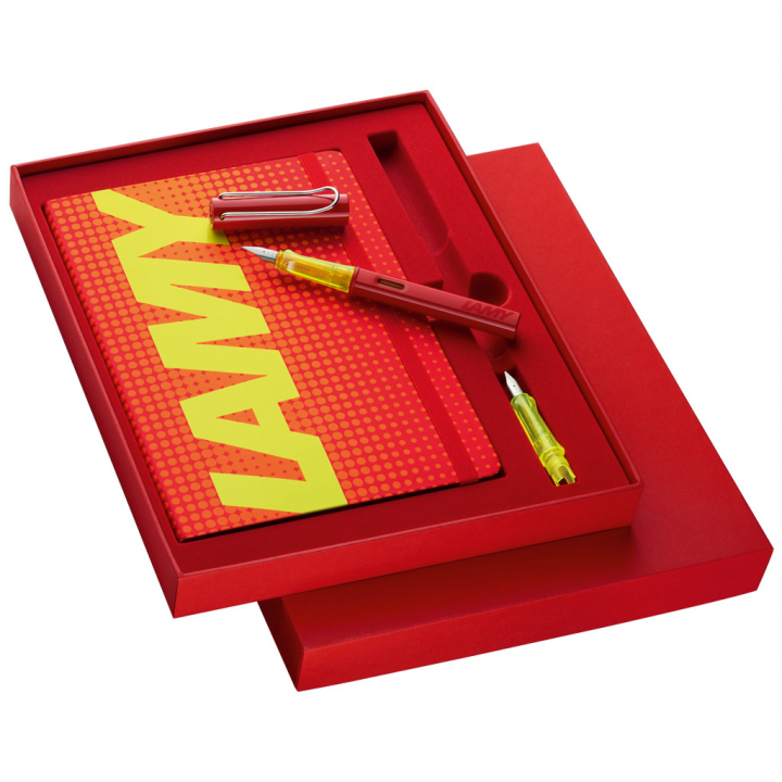 Läs mer om Lamy AL-star Glossy Red Special Edition Set