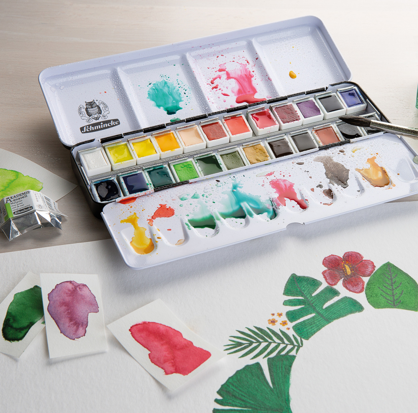 Akademie Aquarell Half Pans 24-set