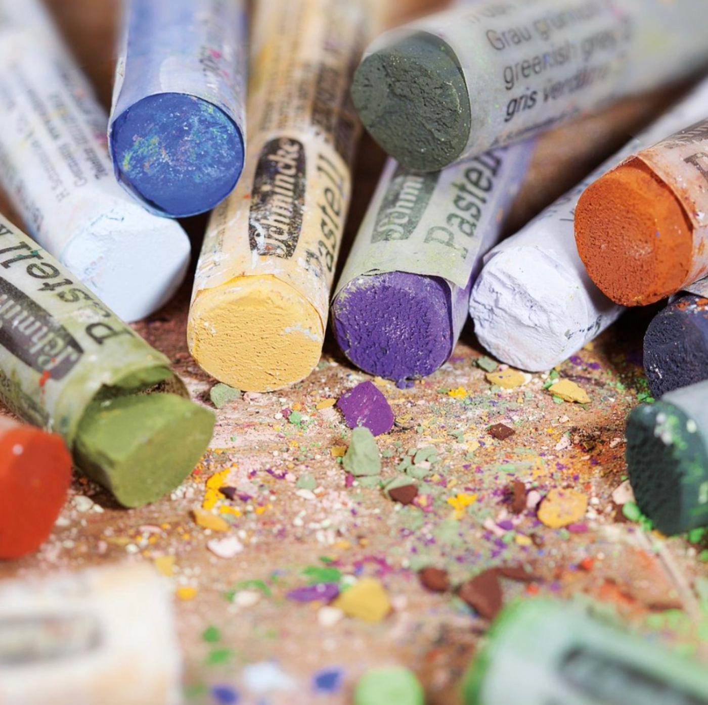 Soft Pastel Wooden Box 200-set