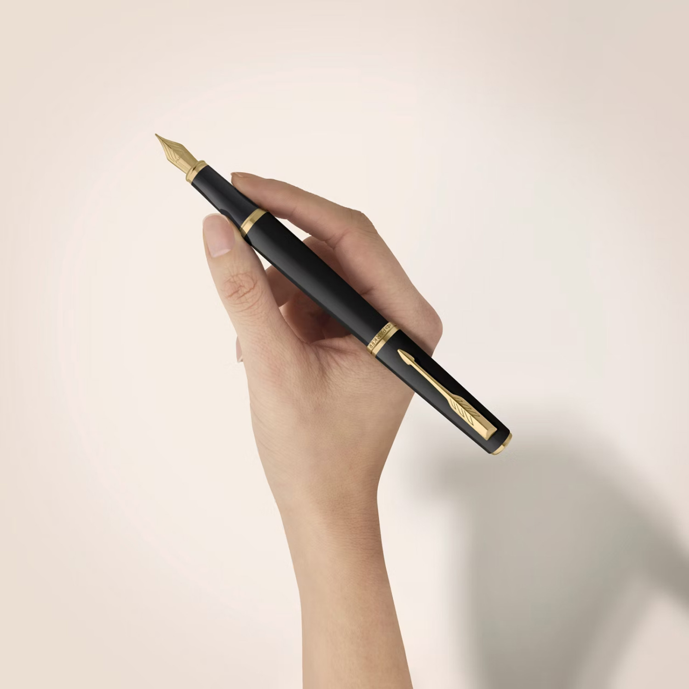 Meridian Matte Black/Chrome Reservoar