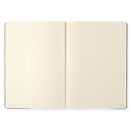 Notebook A5 Soft Cover Olinjerad i gruppen Papper & Block / Skriva och anteckna / Anteckningsböcker hos Pen Store (100702_r)