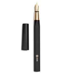 Reservoarpenna Resin Black i gruppen Pennor / Fine Writing / Reservoarpennor hos Pen Store (101384_r)
