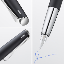 Studio Black Reservoarpenna i gruppen Pennor / Fine Writing / Reservoarpennor hos Pen Store (101925_r)