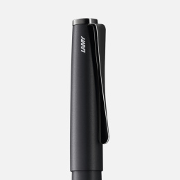 Studio Lx All Black Reservoarpenna i gruppen Pennor / Fine Writing / Reservoarpennor hos Pen Store (102104_r)