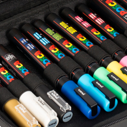 Posca Marker 24-set Rubbercase i gruppen Pennor / Konstnärspennor / Illustrationsmarkers hos Pen Store (110396)