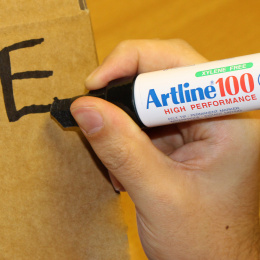 Permanent Marker 100 Black i gruppen Pennor / Märkning och kontor / Märkpennor hos Pen Store (125348)