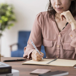 600 Multipenna Svart i gruppen Pennor / Skriva / Multipennor hos Pen Store (127777)