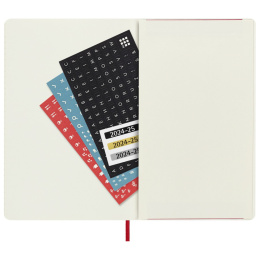 Kalender 18M WeekNote Soft Cover Pocket Red i gruppen Papper & Block / Kalendrar och almanackor / 18-månaderskalendrar hos Pen Store (130893)