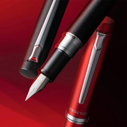 Procyon Reservoarpenna Carmine Red i gruppen Pennor / Fine Writing / Reservoarpennor hos Pen Store (133148_r)