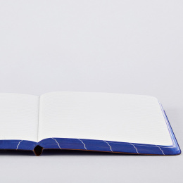 Notebook Break The Grid S - Blue i gruppen Papper & Block / Skriva och anteckna / Anteckningsböcker hos Pen Store (134352)