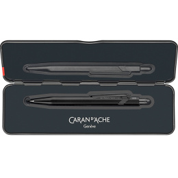 849 Black Code Stiftpenna 0,5 i gruppen Pennor / Skriva / Stiftpennor hos Pen Store (135640)
