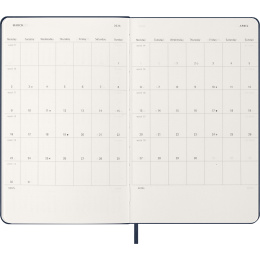 Kalender 12M Daily 2026 Hardcover Large Sapphire Blue i gruppen Papper & Block / Kalendrar och almanackor / 12-månaderskalendrar hos Pen Store (136086)