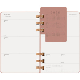 Kalender 12M Spiral Planner 2026 Large Almond i gruppen Papper & Block / Kalendrar och almanackor / 12-månaderskalendrar hos Pen Store (136105)