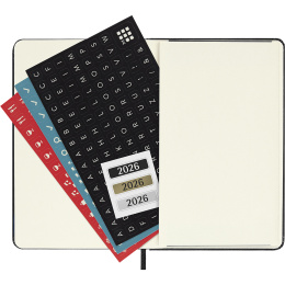 Kalender 12M Weekly Horizontal 2026 Hardcover Pocket Black i gruppen Papper & Block / Kalendrar och almanackor / 12-månaderskalendrar hos Pen Store (136108)