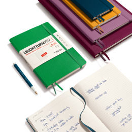 Kalender Weekly Planner & Notebook 2026 A5 Soft Cover Spice Brown i gruppen Papper & Block / Kalendrar och almanackor / 12-månaderskalendrar hos Pen Store (136250) Kalender Weekly Planner & Notebook 2026 A5 Soft Cover Spice Brown i gruppen Papper & Block / Kalendrar och almanackor / 12-månaderskalendrar hos Pen Store (136250)