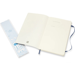Classic Soft Cover Notebook Large Blue Dotted i gruppen Papper & Block / Skriva och anteckna / Anteckningsböcker hos Pen Store (136828)