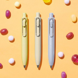 Kulpenna One P Yogurt i gruppen Pennor / Fine Writing / Kulspetspennor hos Pen Store (137064)