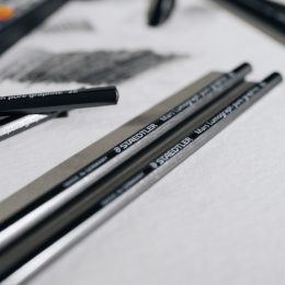 Grafitpennor Mars Lumograph 6-set i gruppen Konstnärsmaterial / Kritor och blyerts / Grafit och blyerts hos Pen Store (137602)