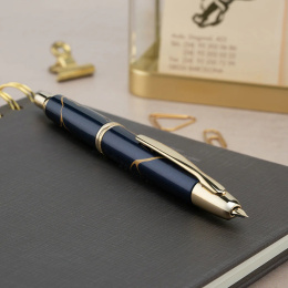 Capless Reservoar Limited Edition 2026 Golden Journey i gruppen Pennor / Fine Writing / Reservoarpennor hos Pen Store (138176_r)