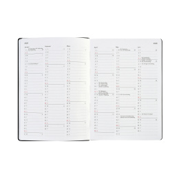 Kalender Björn 2027 A5 Weekly Horisontell Tranbärsröd i gruppen Papper & Block / Kalendrar och almanackor / 12-månaderskalendrar hos Pen Store (138289)